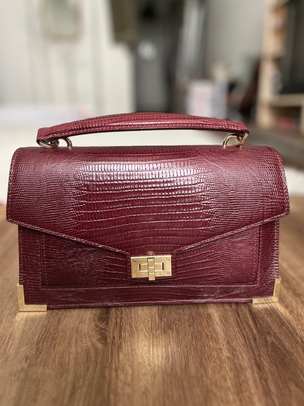 NWT EMILY SMALL BAG IN BURGUNDY EMBOSSED LEATHER